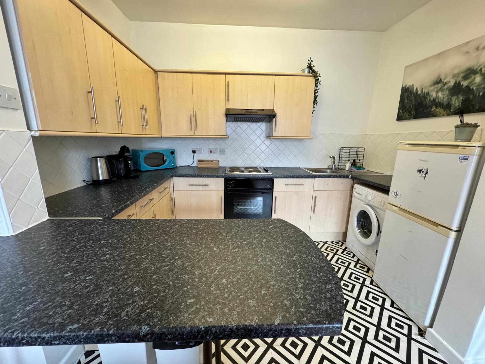 Space For Groups, 10 Mins From Queen St! Cardiff Exterior photo